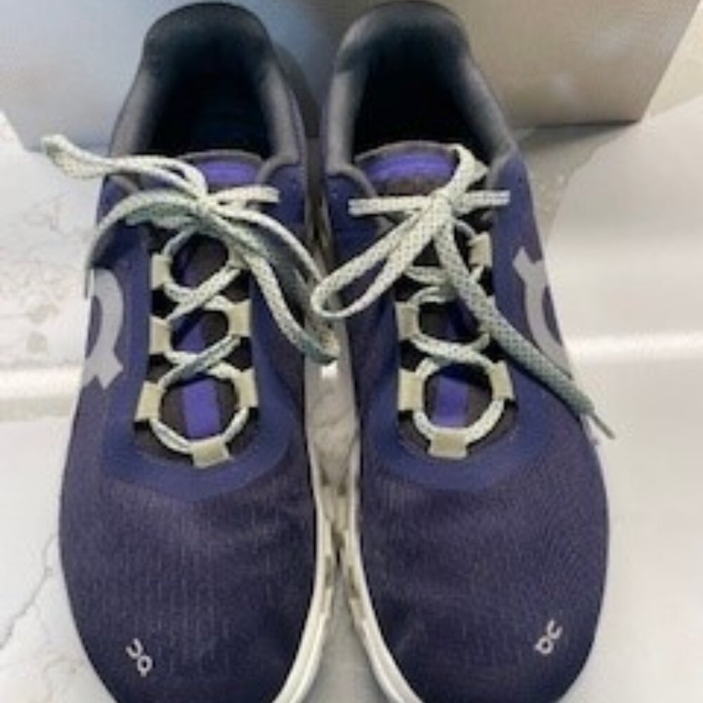 ON Cloudmonster MENS SZ 9